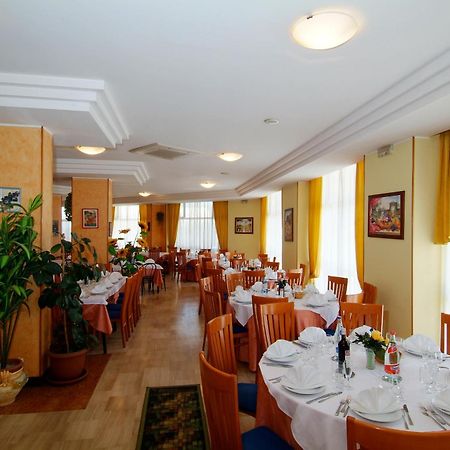 Grand Eurhotel Montesilvano Marina Extérieur photo
