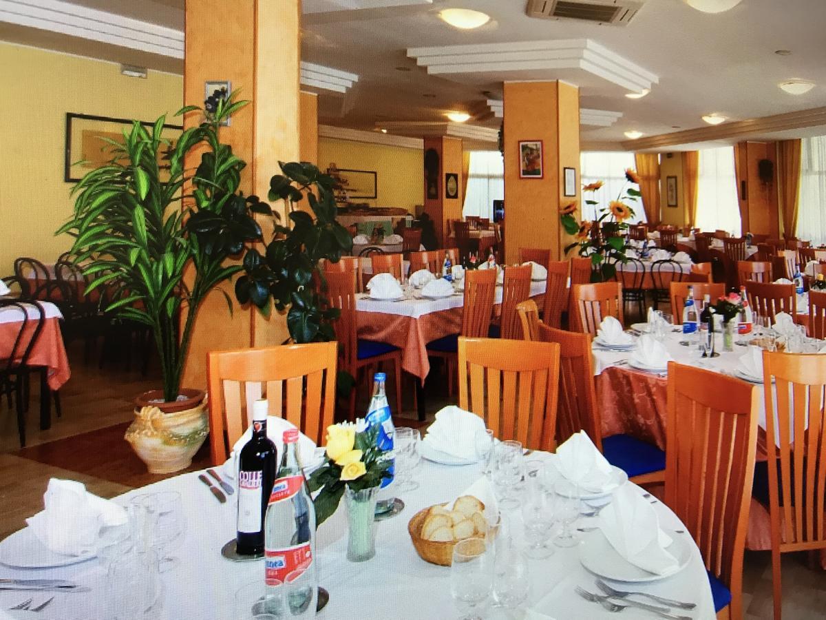 Grand Eurhotel Montesilvano Marina Extérieur photo