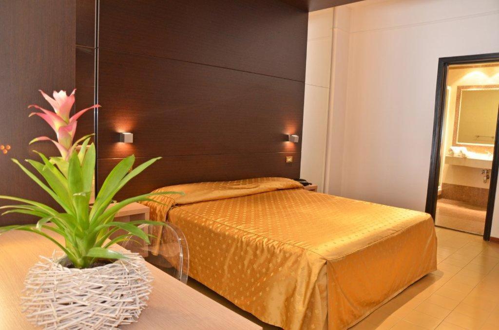 Grand Eurhotel Montesilvano Marina Extérieur photo
